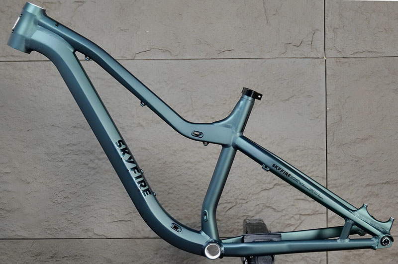 Racetrack aluminium fietsframe - Mountain Biking In The Uk recensie en prijs